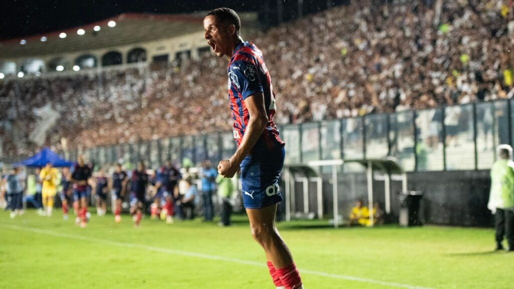Vasco perde para o Bahia e entra no Z-4 do Brasileirão: Torcida xinga Diniz