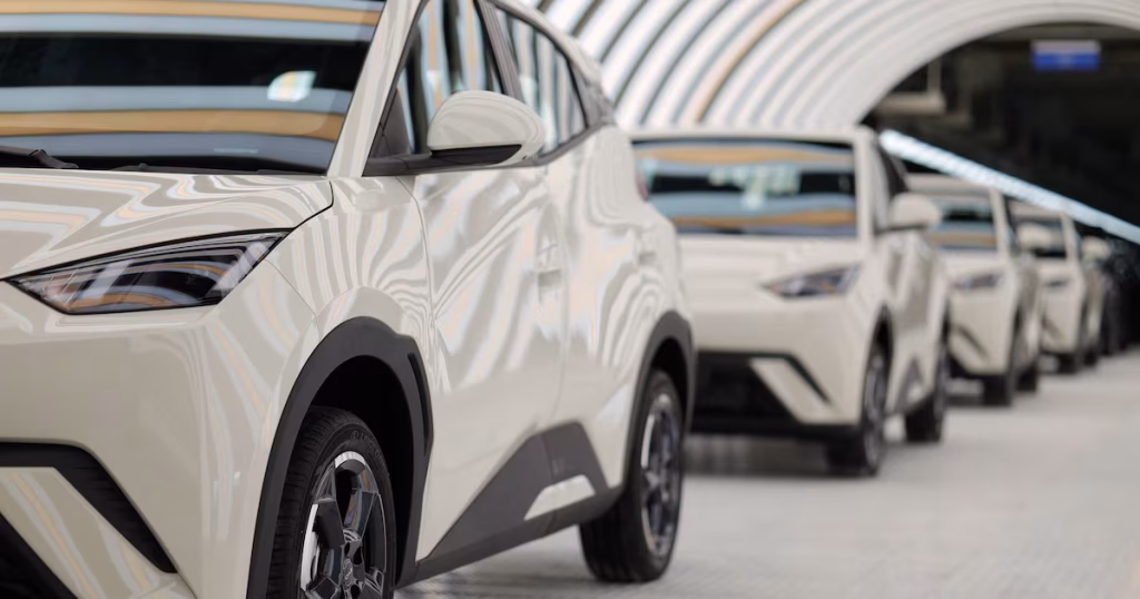 BYD Gera 3 Mil Empregos na Bahia e Investe R$ 300 Milhões no Rio de Janeiro