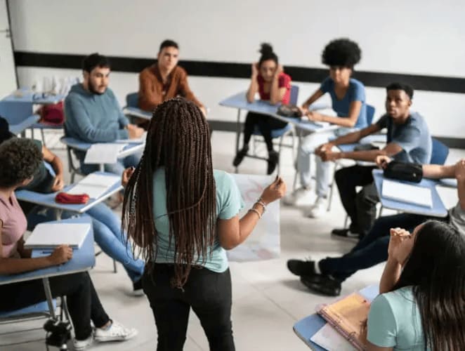 Desafio Liga Jovem: A Maior Competição de Empreendedorismo do Brasil Mobiliza Estudantes da Bahia