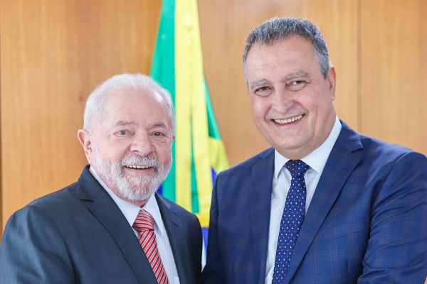 Ministros de Lula Aceleram Atividades Antes da Desincompatibilização para as Eleições
