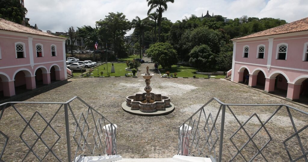 Restauração da Fonte Histórica do Arquivo Público da Bahia é Confirmada Restauração da Fonte Histórica do Arquivo Público da Bahia é Confirmada