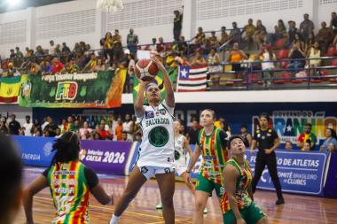 Salvador Basketball: A Primeira Equipe da Bahia Estreia na Liga de Basquete Feminina em Casa Salvador Basketball: A Primeira Equipe da Bahia Estreia na Liga de Basquete Feminina em Casa