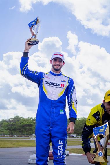 Thiago Rios: Campeão Baiano de Kart Estreia na Copa Hyundai HB20 e Almeja a Stock Car