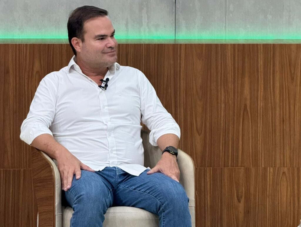 Cacá Leão Identifica Mudança Política na Bahia e Confia na Vitória de ACM Neto