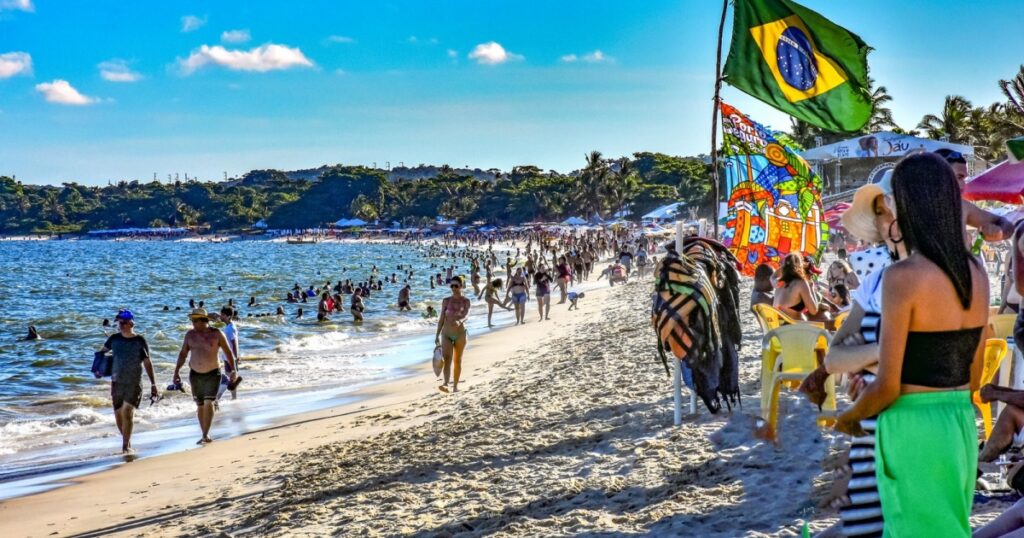 Porto Seguro Atrai 80 Mil Turistas na Semana Santa e Atinge 70% de Ocupação Hoteleira