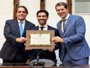 Prefeito Júnior Marabá Reconhece Zé Cocá como Gigante da Política Baiana