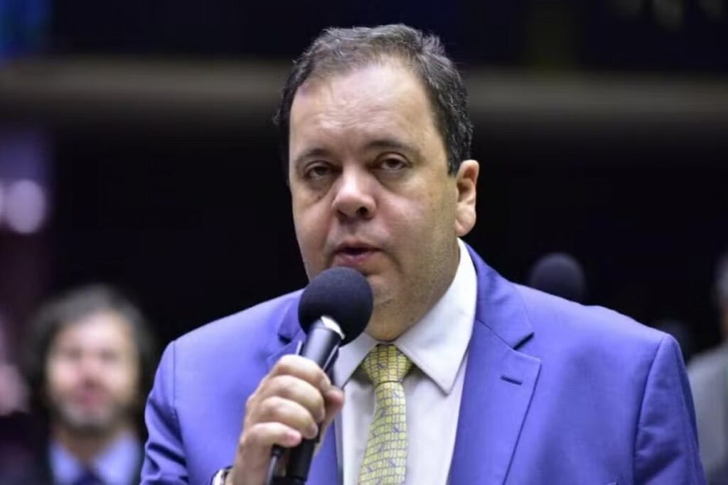 União Brasil Indica Elmar Nascimento para Cargo no TCU: Uma Escolha Estratégica União Brasil Indica Elmar Nascimento para Cargo no TCU: Uma Escolha Estratégica