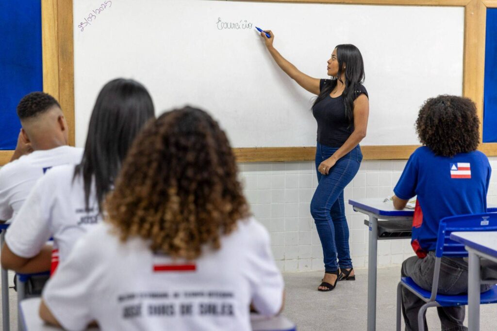 Bahia Convoca 159 Novos Professores para Educação Básica em 2026