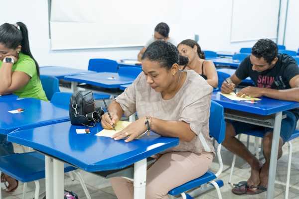 Educação em Lucas do Rio Verde: Ação Inovadora Apoia Famílias do Programa Anjos da Escola