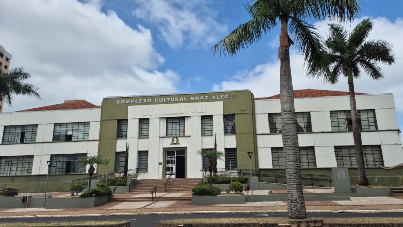 Marília se Destaca no Consumo Cultural em SP: Dados Reveladores