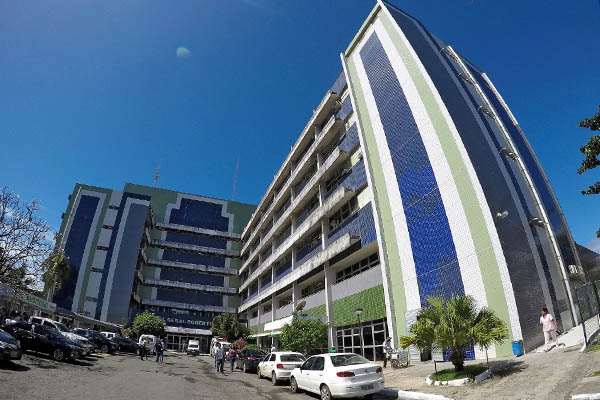 Mutirão Acelera Cirurgias Urológicas no Hospital Roberto Santos, Bahia
