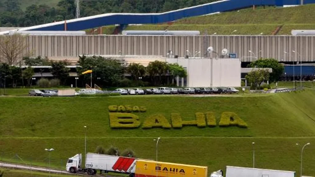 Casas Bahia enfrenta maior reestruturação de dívidas com 28 mil credores