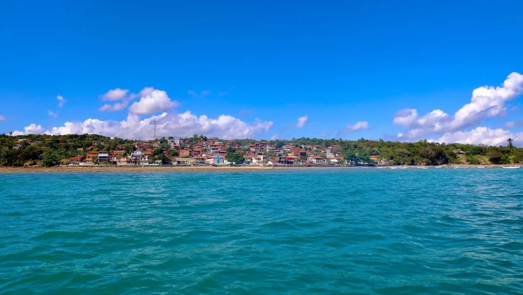 Quatorze praias de Salvador estão impróprias para banho neste fim de semana