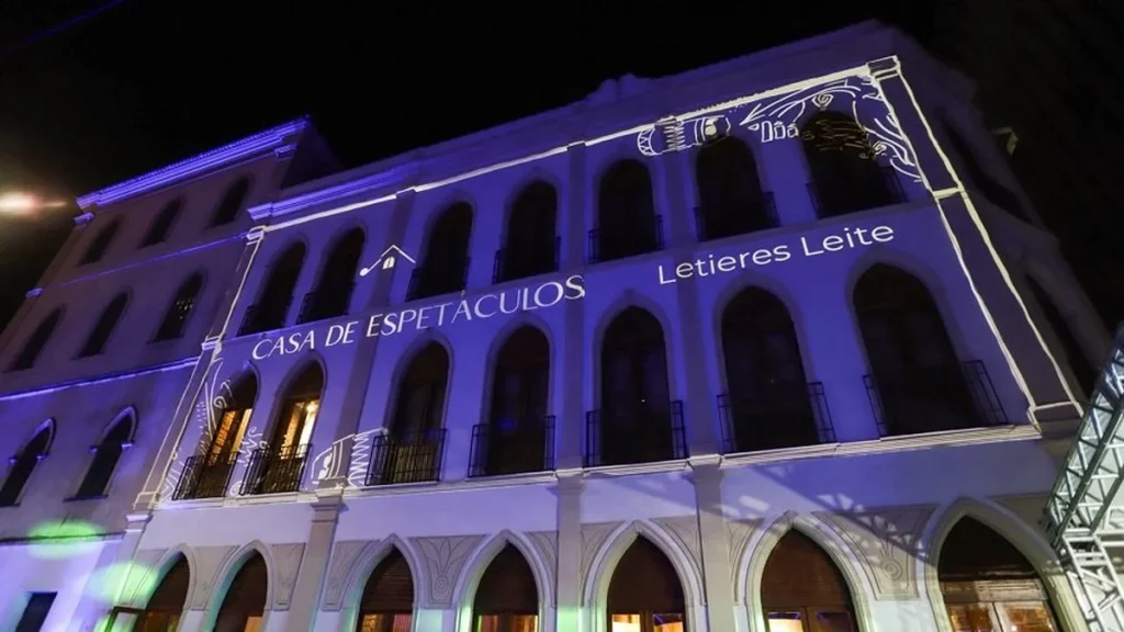 Casarão em ruínas se transforma em Casa de Espetáculos e fortalece cultura em Salvador