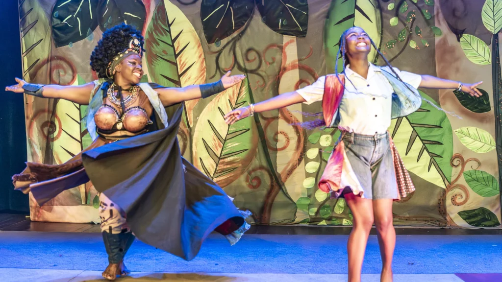 Dia Mundial do Teatro em Salvador: 9 Peças Imperdíveis para Celebrar a Cena Local