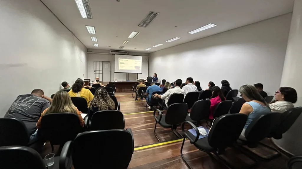 Inovação Digital na Saúde Pública de Itabuna: Tecnologia e Capacitação para Atendimento de Qualidade