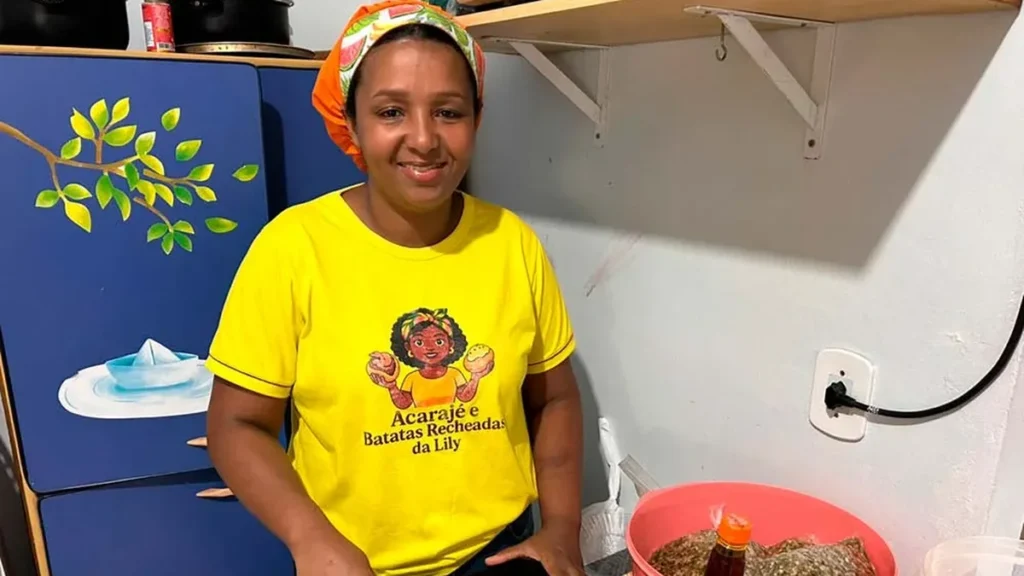 Intolerância eleitoral atinge Lily do Acarajé e gera onda de solidariedade em Beltrão Intolerância eleitoral atinge Lily do Acarajé e gera onda de solidariedade em Beltrão
