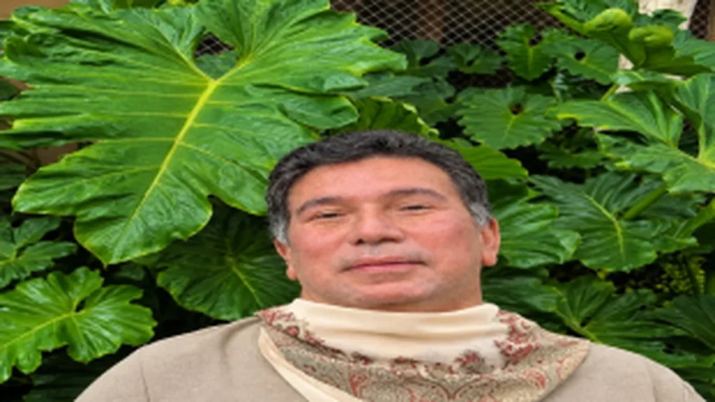 Mitologia Urbana: Flávio Pedreira Une Deuses Gregos às Cidades Contemporâneas