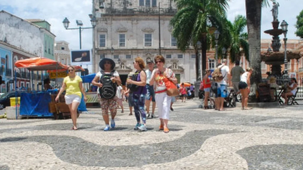Salvador aposta em comunicação estratégica para diversificar turismo e valorizar cultura local