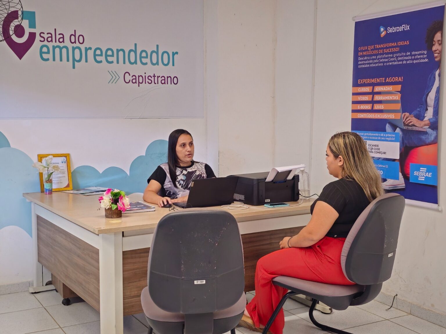 Abertura de Novos Negócios em Capistrano Facilita Empreendedores com Programa da Jucec