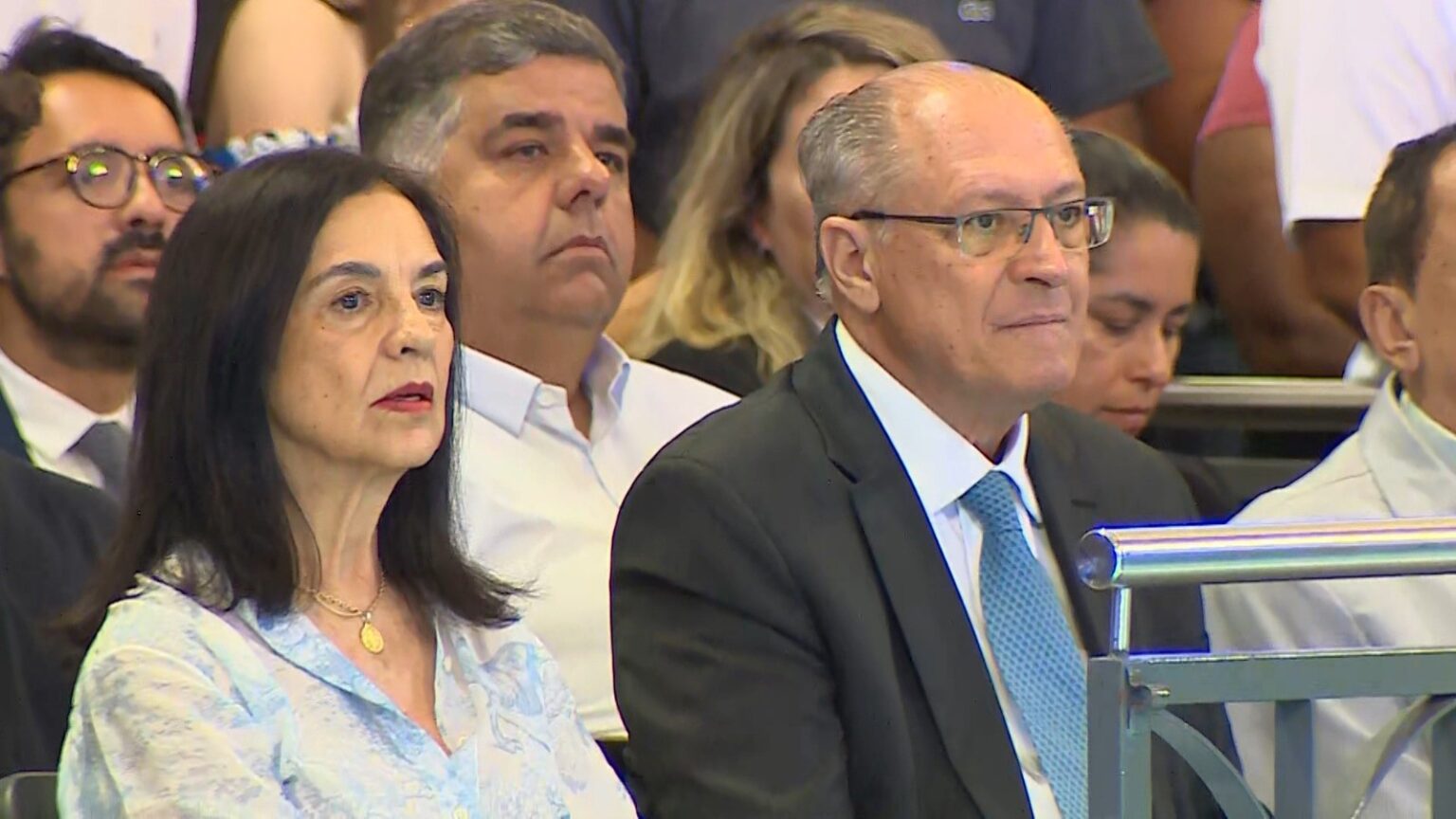 Governo busca investidores para Avibras e Alckmin fala sobre eleições 2026
