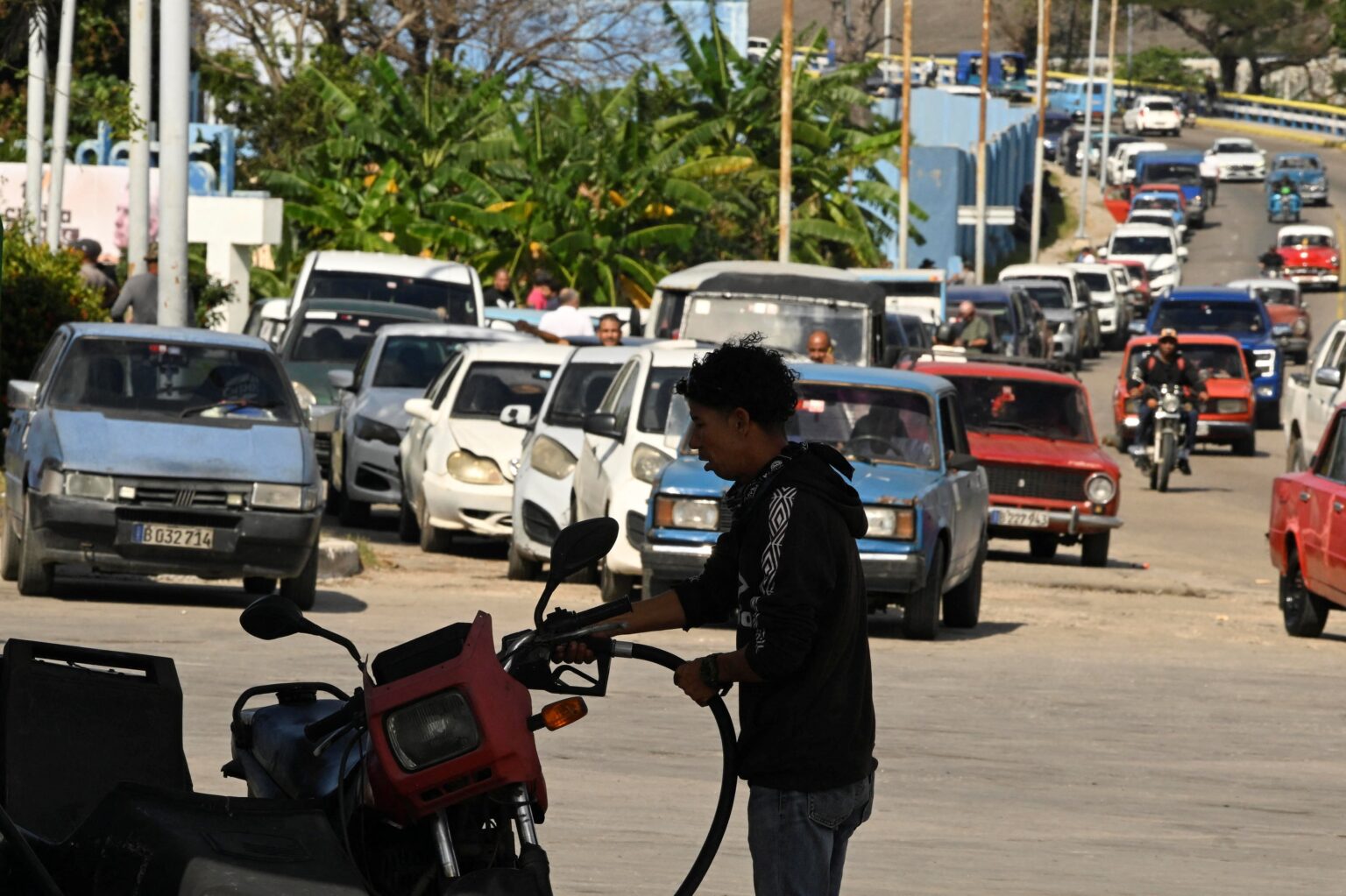 Rússia Fornecerá Petróleo e Combustível a Cuba em Meio a Crise Energética