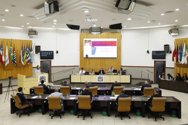 Câmara de Jacareí Aprova Política de Humanização do Luto e Saneamento de Esgotos Câmara de Jacareí Aprova Política de Humanização do Luto e Saneamento de Esgotos