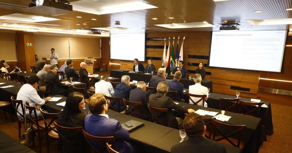 Comissão da Câmara discute energia e mineração em Belém: Desafios e Oportunidades Comissão da Câmara discute energia e mineração em Belém: Desafios e Oportunidades