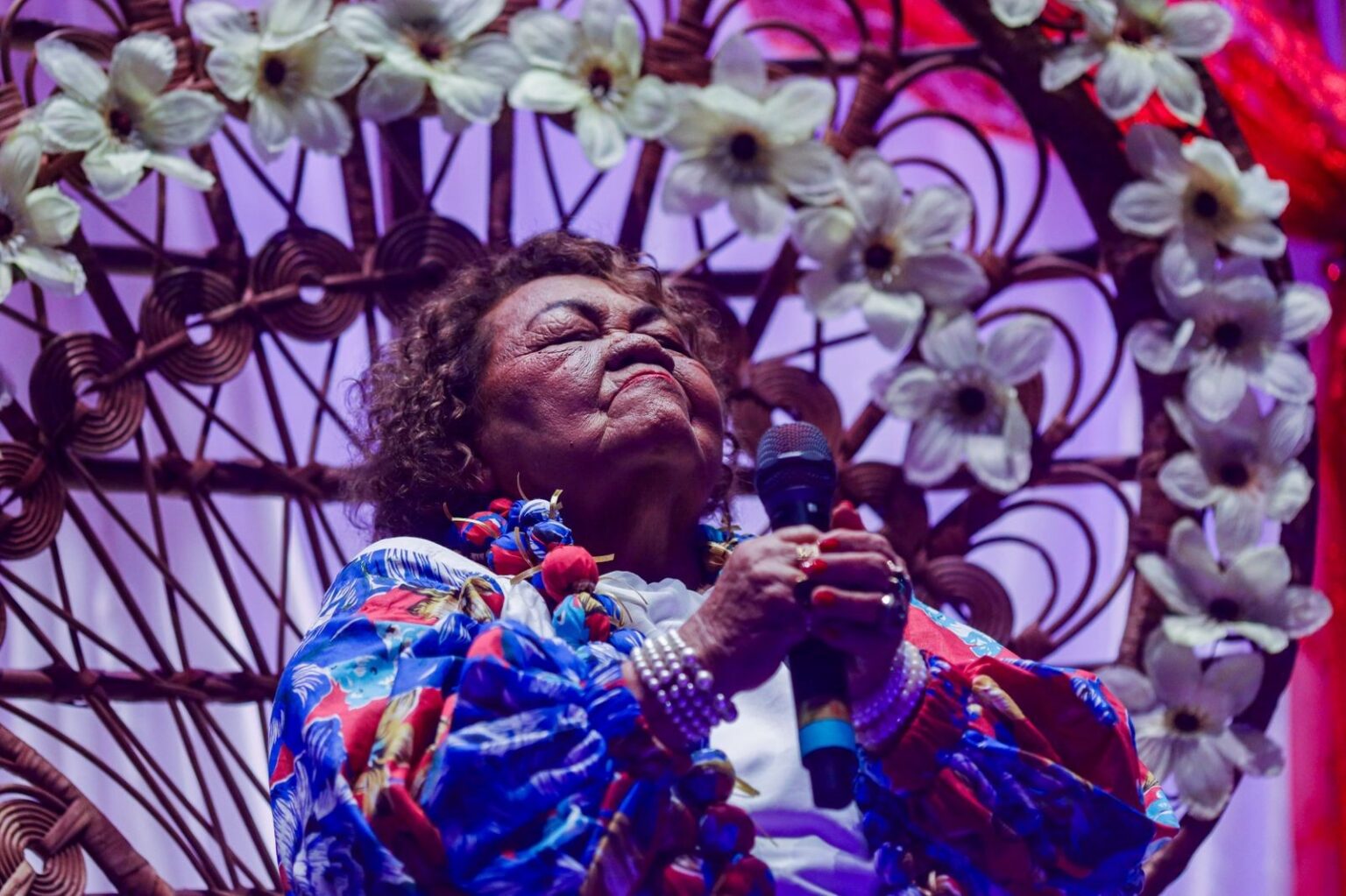 Dona Onete, Rainha do Carimbó, Apela por Doações de Sangue em Belém