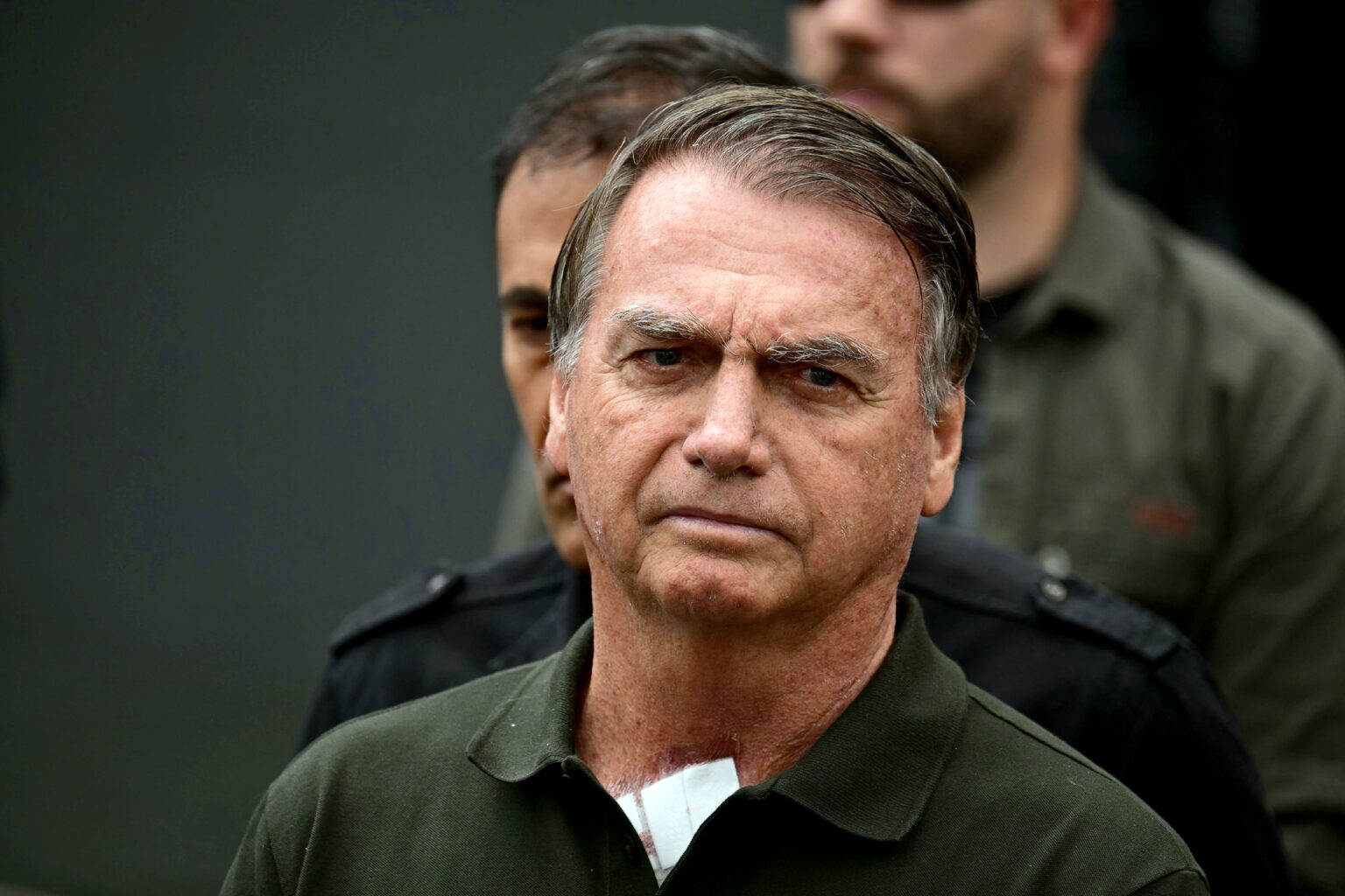 Estado de Saúde de Bolsonaro: Piora na Função Renal e Estabilidade na UTI