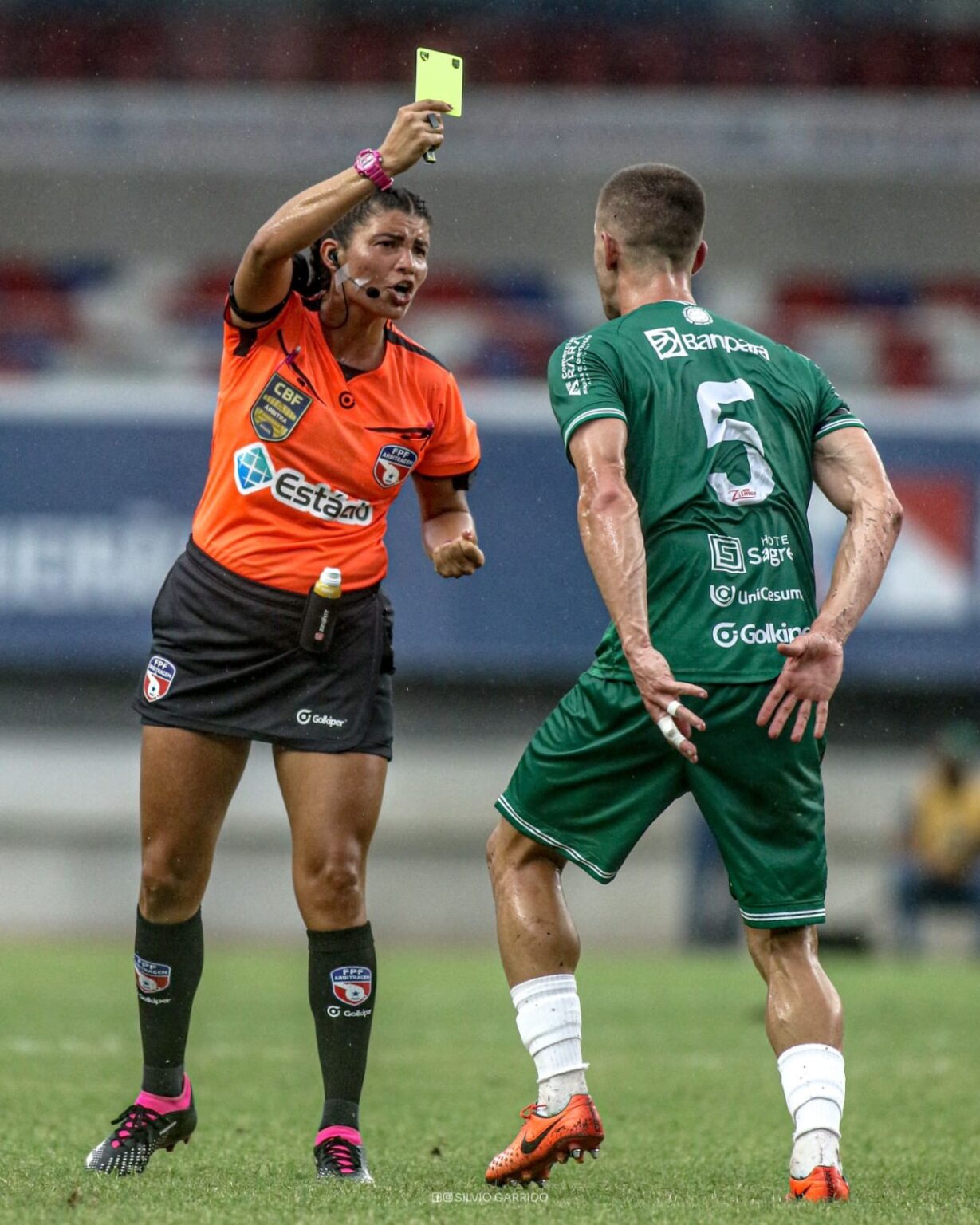 Gleika Pinheiro: A Desafiadora Jornada da Árbitra Paraense na FIFA