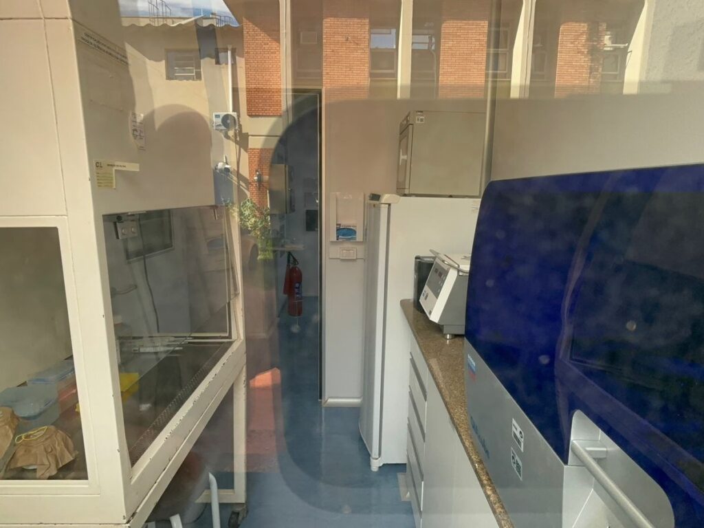 Laboratório NB-3: sua importância e o furto de vírus na Unicamp