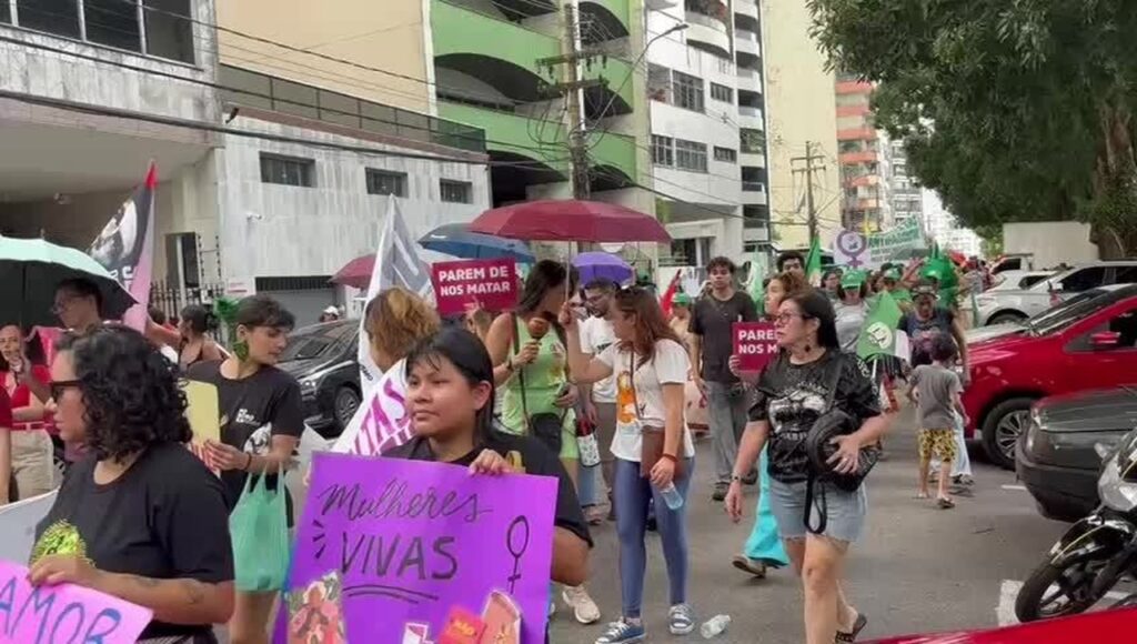 Marcha das Mulheres em Belém pede fim da violência no Dia Internacional da Mulher Marcha das Mulheres em Belém pede fim da violência no Dia Internacional da Mulher