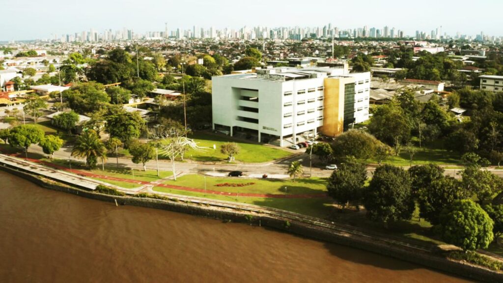 MEC Reduz Vagas de Medicina na UFPA Após Resultados do Enamed: O Que Isso Significa?