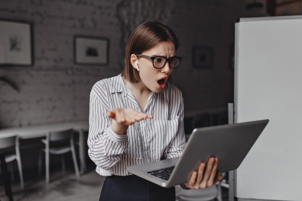 Startup Americana Oferece R$ 4 mil por Dia para 'Agressor Profissional de IA'