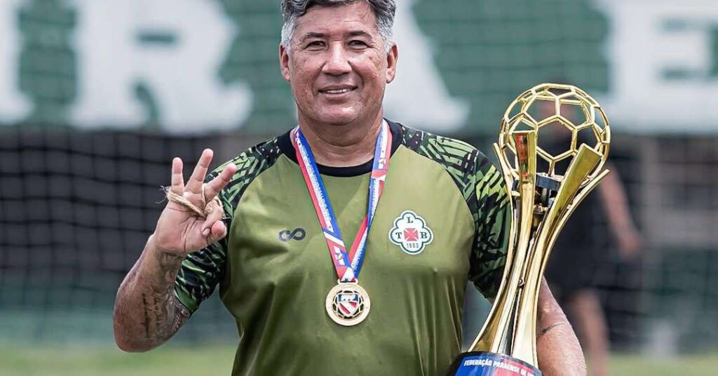 Tragédia no Futebol: Morre Coordenador da Tuna Luso em Acidente de Ônibus