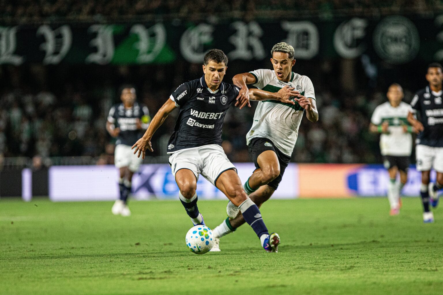 Vitor Bueno Reflete sobre Derrota do Remo e Identifica Falhas nas Finalizações