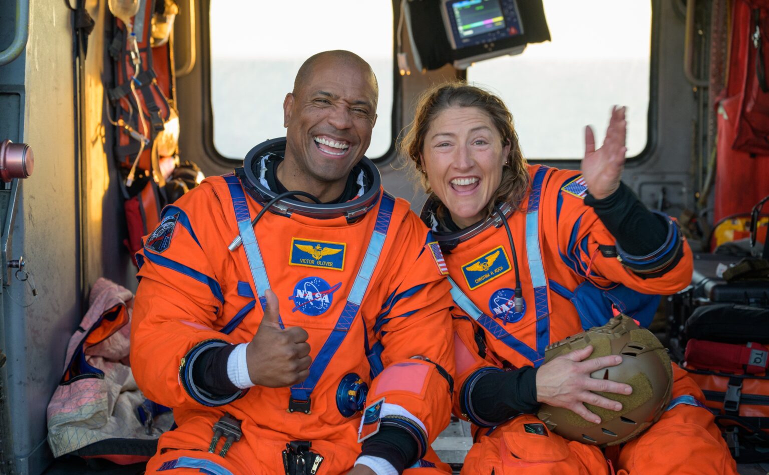 Astronautas da Artemis II: Saúde e Felicidade Após Retorno ao Lar