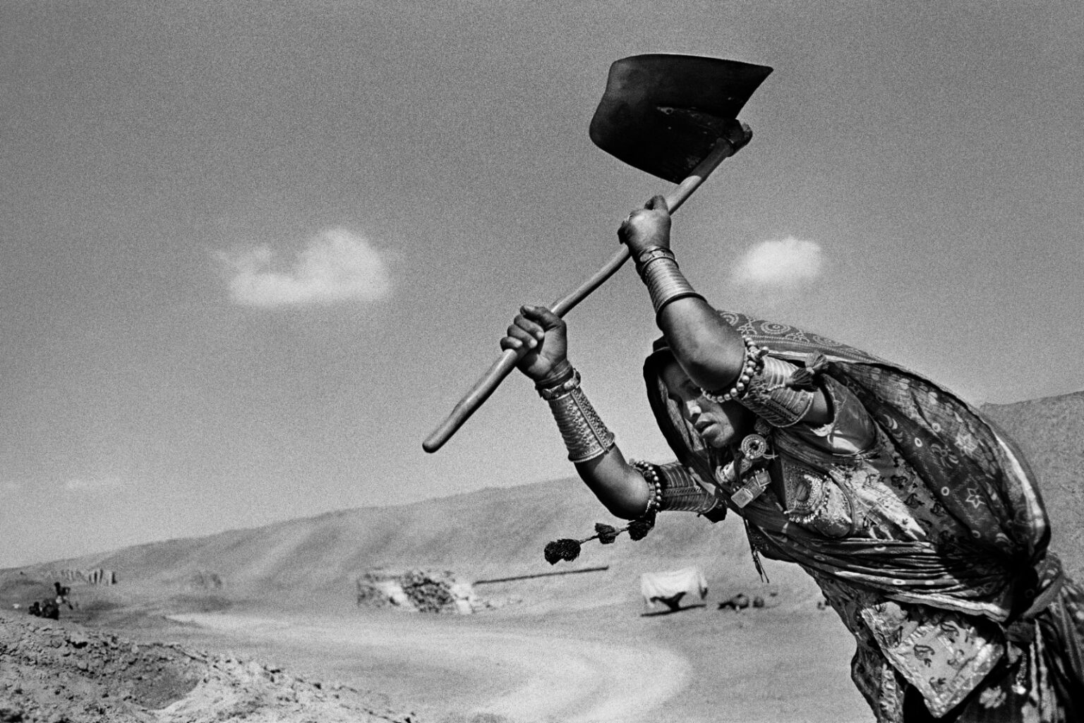 Belém Recebe a Exposição "Trabalhadores" de Sebastião Salgado: Um Olhar Sobre o Esforço Humano