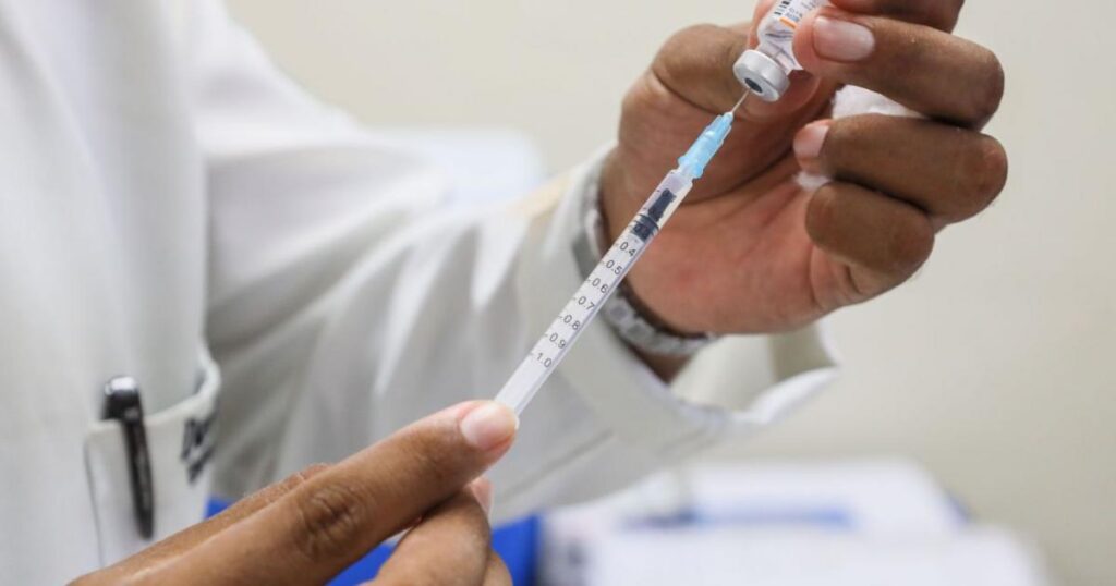 Cobertura Vacinal Contra Gripe no Pará: Abaixo da Meta Nacional Cobertura Vacinal Contra Gripe no Pará: Abaixo da Meta Nacional