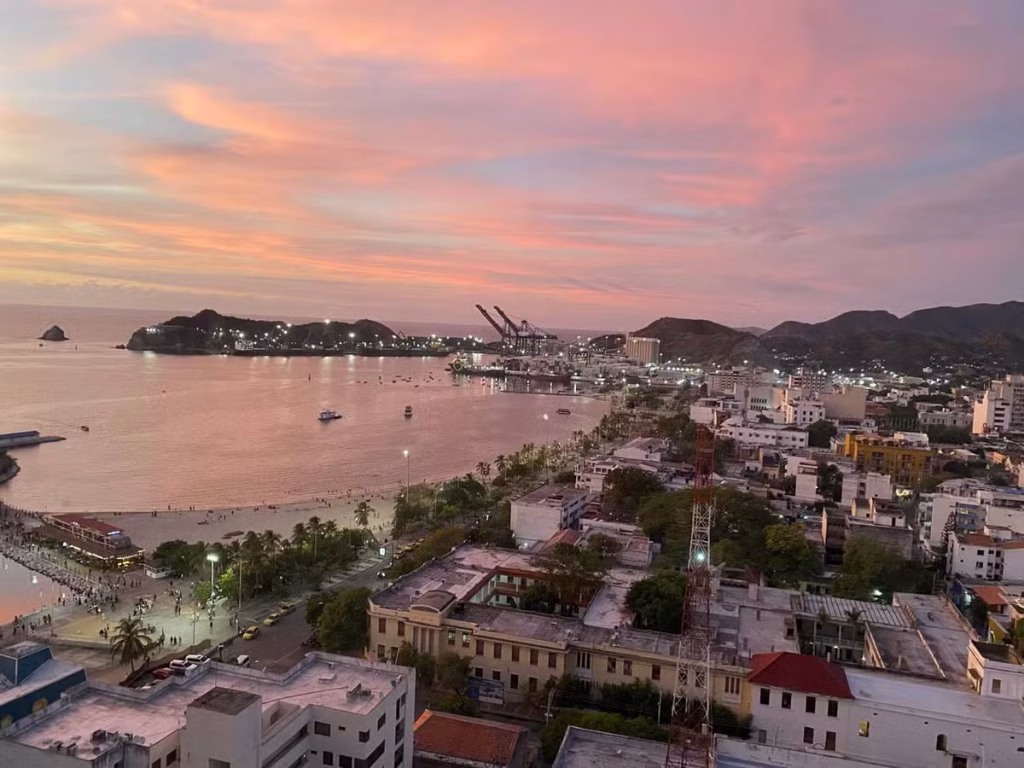 Conferência em Santa Marta: A Transição Necessária além dos Combustíveis Fósseis Conferência em Santa Marta: A Transição Necessária além dos Combustíveis Fósseis