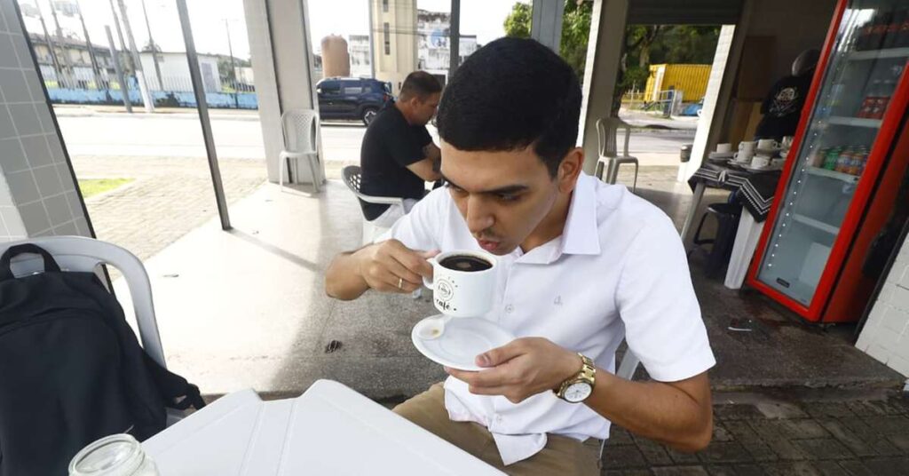 Dia Mundial do Café: Benefícios e Riscos do Consumo Moderado