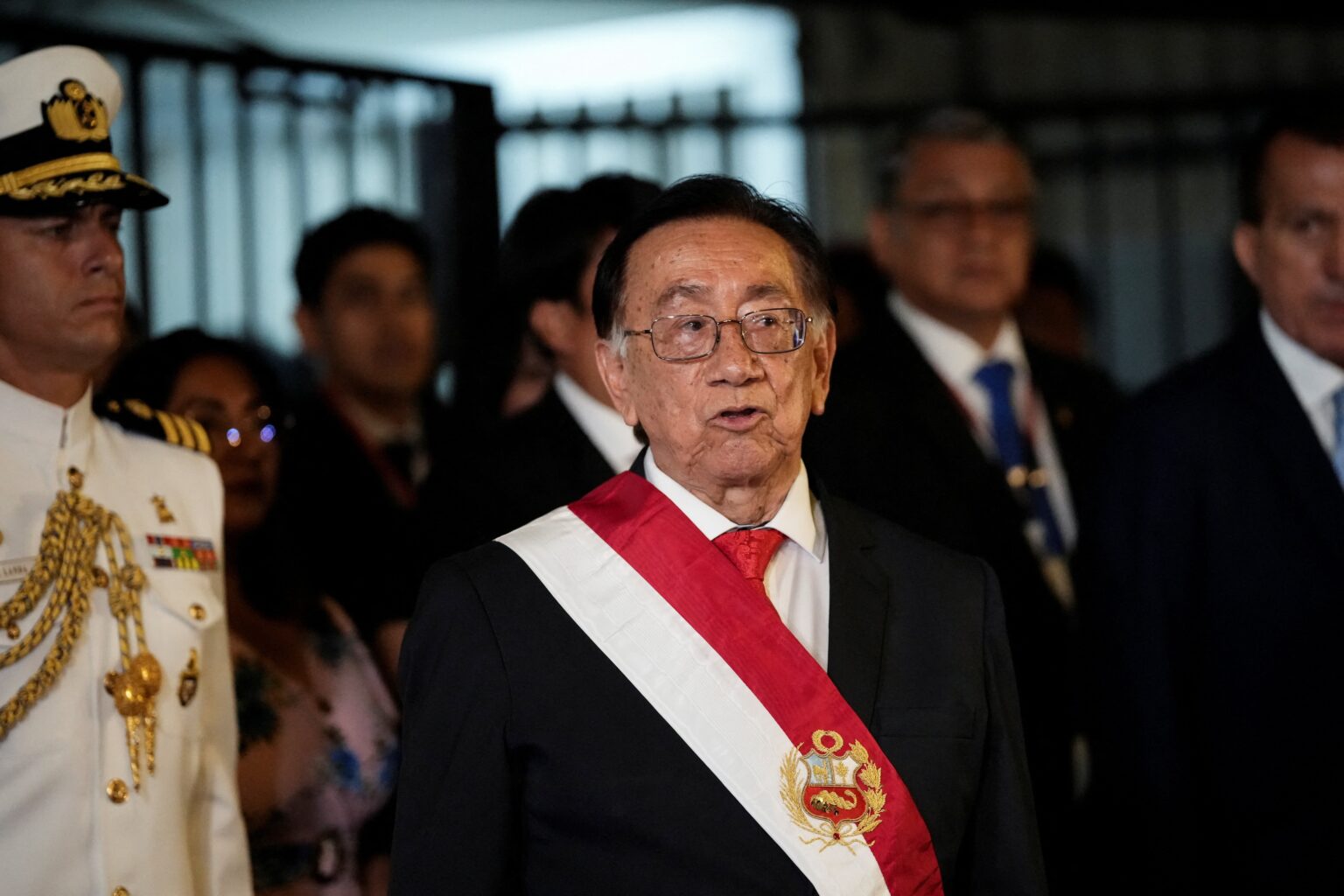 Eleições no Peru: A Crise Política e a 'Economia Zumbi' que Atrapalha o Progresso