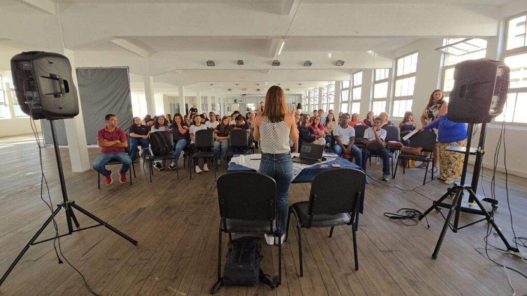 Uerj e Escolas Públicas: Evento Inova para Incentivar Meninas na Ciência