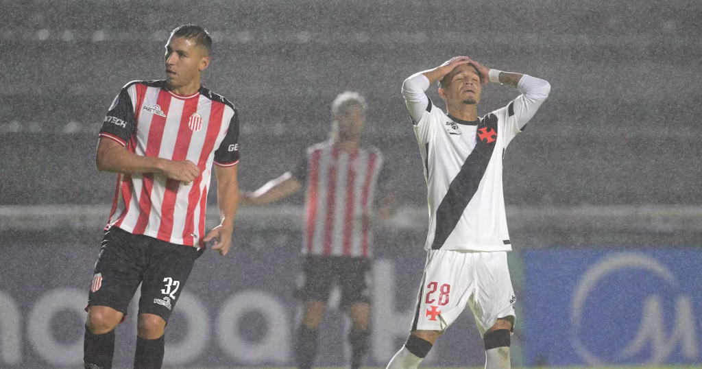 Vasco Estreia na Copa Sul-Americana com Empate Sem Gols Contra Barracas Central