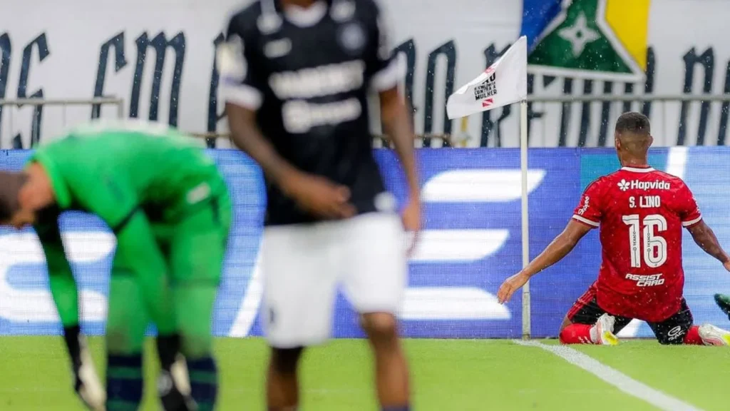 Flamengo vence Remo em Belém e assume liderança provisória do Brasileirão Flamengo vence Remo em Belém e assume liderança provisória do Brasileirão
