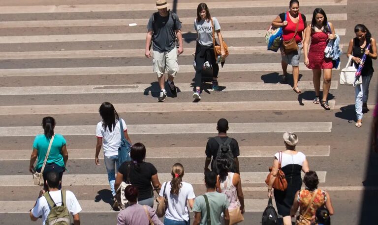 Aumento Alarmante: Furtos a Pedestres em Belo Horizonte Chegam a um Crime por Hora em 2025 Aumento Alarmante: Furtos a Pedestres em Belo Horizonte Chegam a um Crime por Hora em 2025
