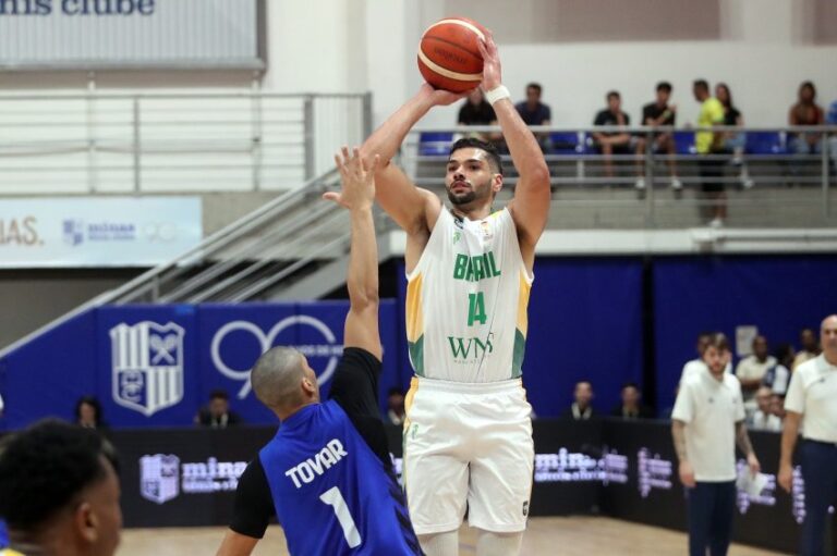 Brasil vence Venezuela e se aproxima da classificação na Copa do Mundo FIBA 2027