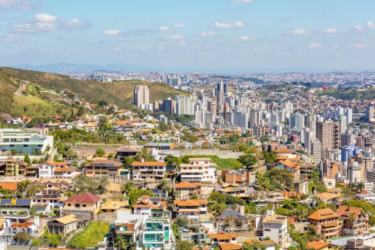 Crescimento de 43% nas Vendas de Imóveis Superluxo em BH: Um Olhar sobre o Mercado Imobiliário de 20