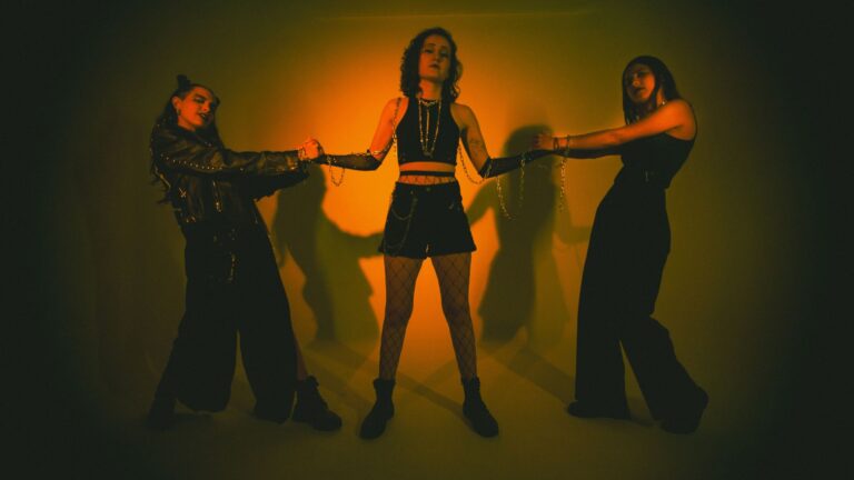 Natália Carreira e Inoutside: Mini Turnê Chega ao Fim com Show em BH